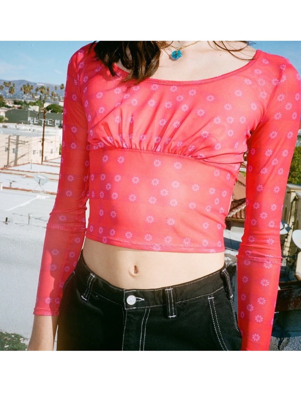 Lisa Says Gah Red Floral Mesh Top Small